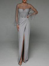 Vestido de noche tipo riñonera con perla y malla en la parte superior del tubo